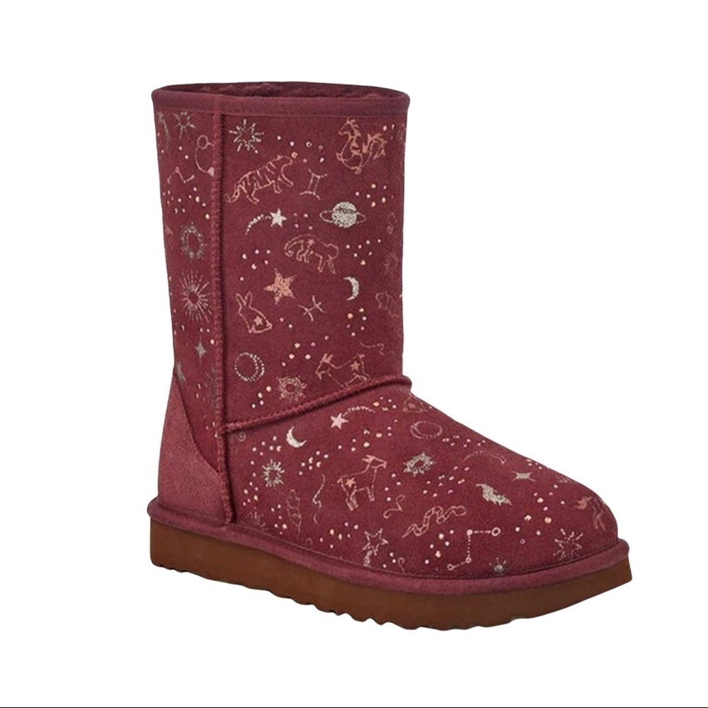 Ugg Wild Grape Classic Zodiac Short Suede Boots Women’s Size 6 Cozy Warm Classic